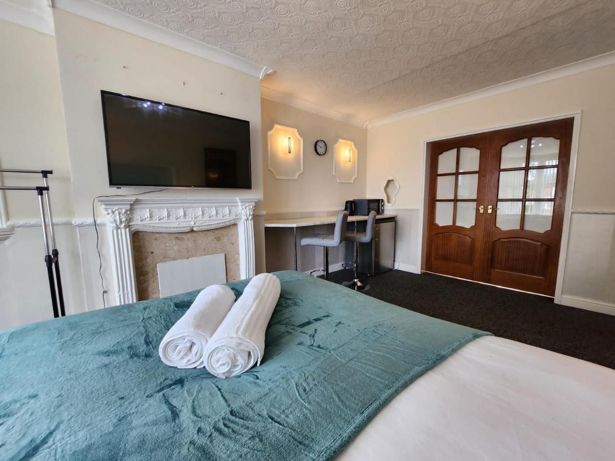 Sheldon Shared House Otel Solihull Dış mekan fotoğraf