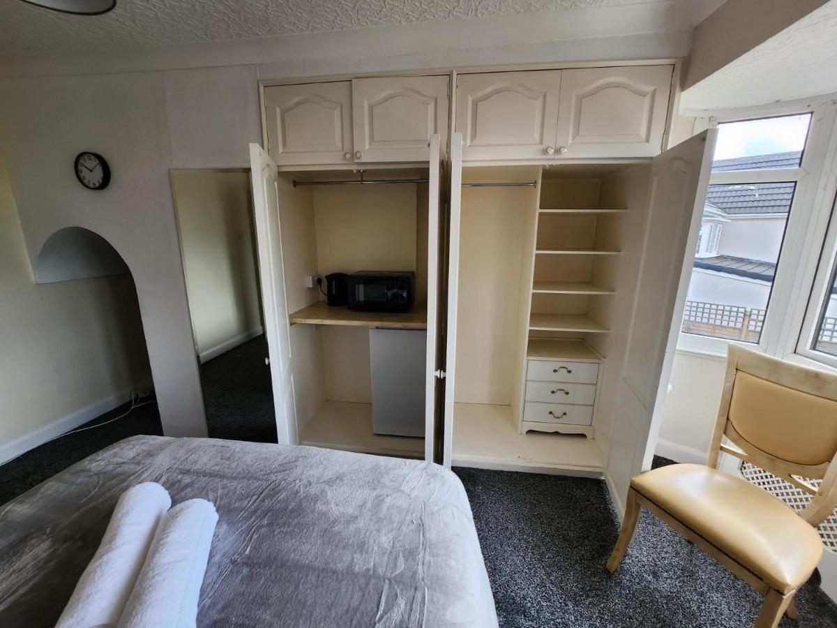 Sheldon Shared House Otel Solihull Dış mekan fotoğraf