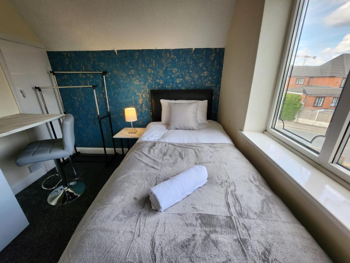 Sheldon Shared House Otel Solihull Dış mekan fotoğraf